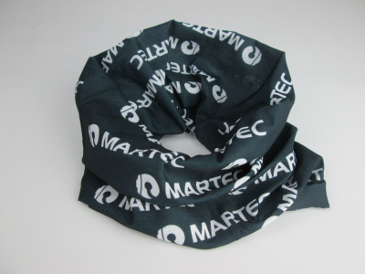 Chusta z logiem firmy Martec